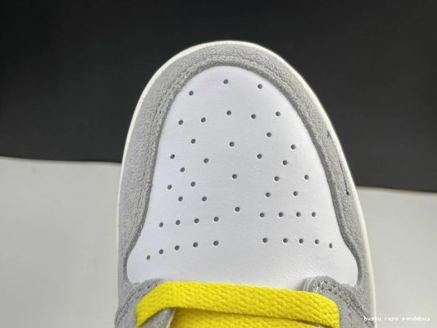 Cheap Husky Smoke Switch Air Jordan 1 High CW6576-100 Light 0810